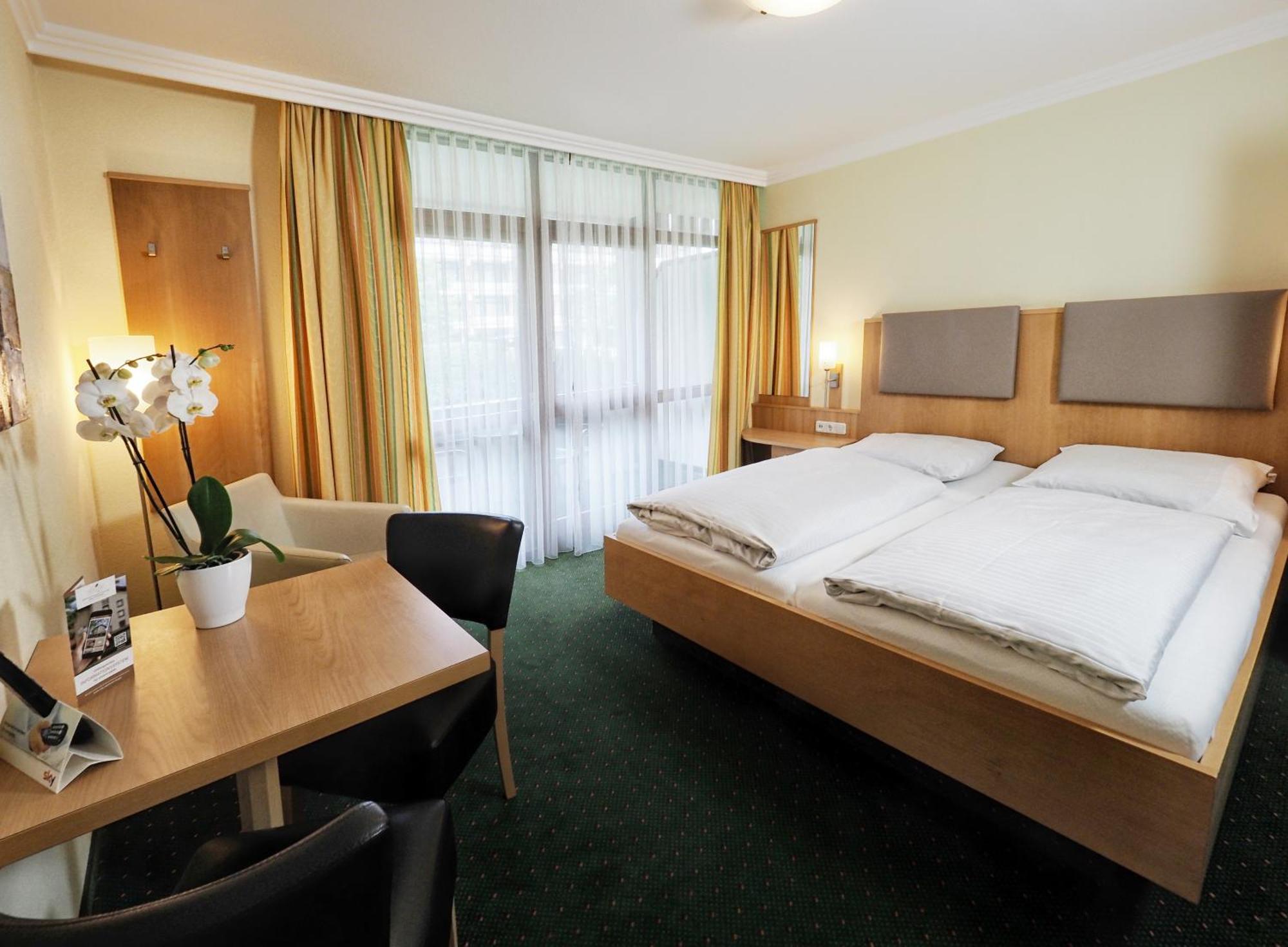 City Appartementhotel Bad Fussing Bagian luar foto
